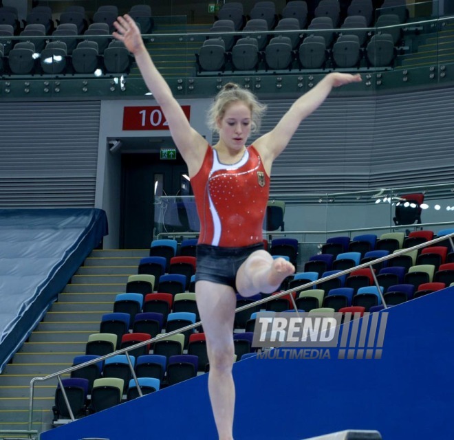 Bakıda Dünya Kubokunun iştirakçısı olan gimnastların podium məşqləri. Azərbaycan, 18 fevral, 2016